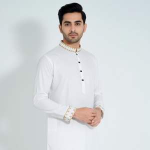 স্টাইল ও কমফোর্টের এর সমন্বয়ে এ‍্যাম্বডারী পাঞ্জাবি